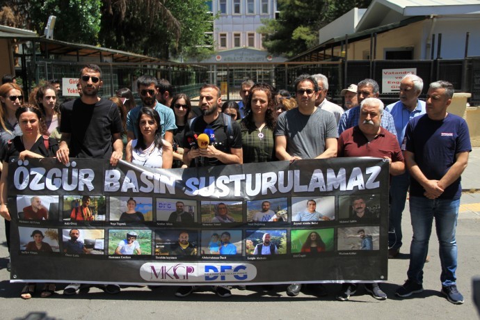 “Gerçekleri yazmaya devam edeceğiz”