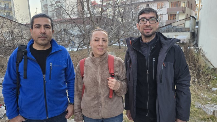 3 gazeteciye takipsizlik