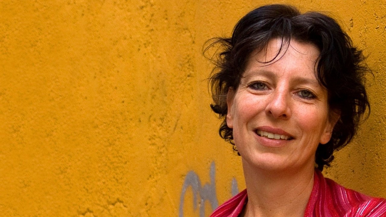 Gazeteci Frederike Geerdink ölümle tehdit edildi