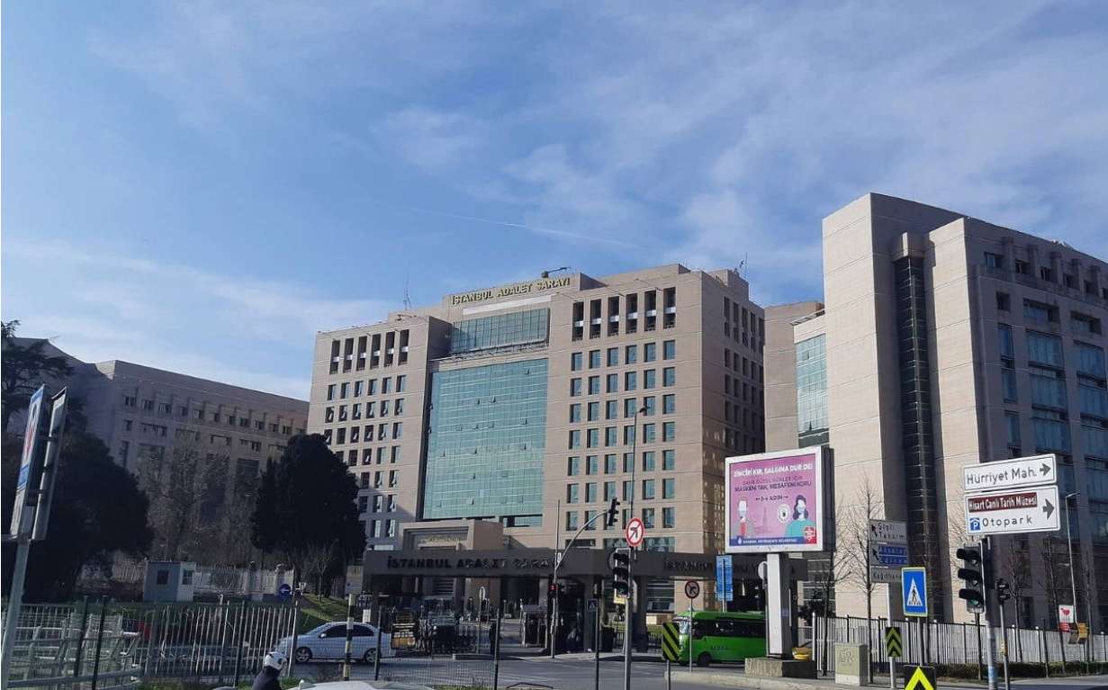 Dört LeMan çalışanı tutuklandı