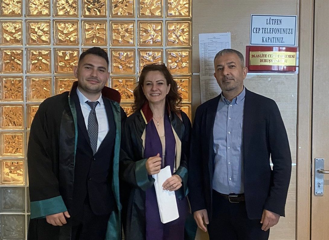 Gazeteci Akif Beki ‘hakaret’ suçlamasından beraat etti