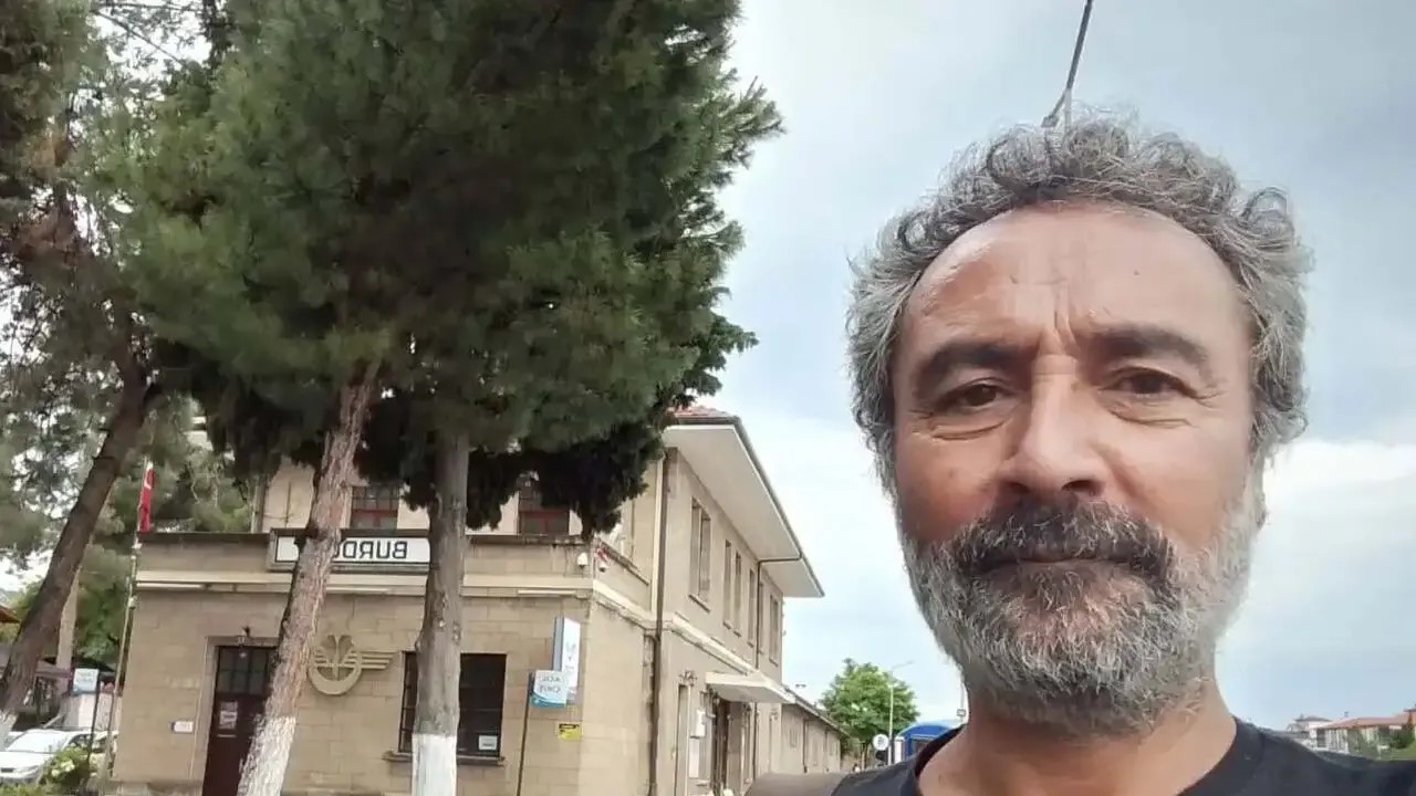 Gazeteci Ali Taş gözaltına alındı