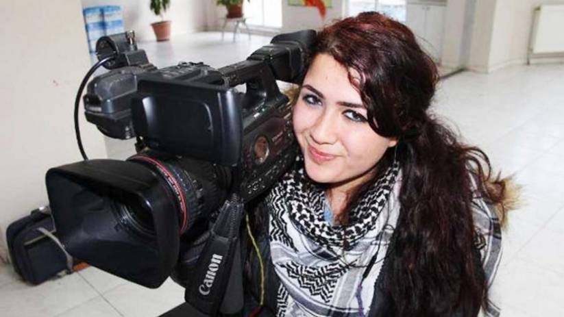 Jinnews muhabiri Beritan Canözer gözaltına alındı