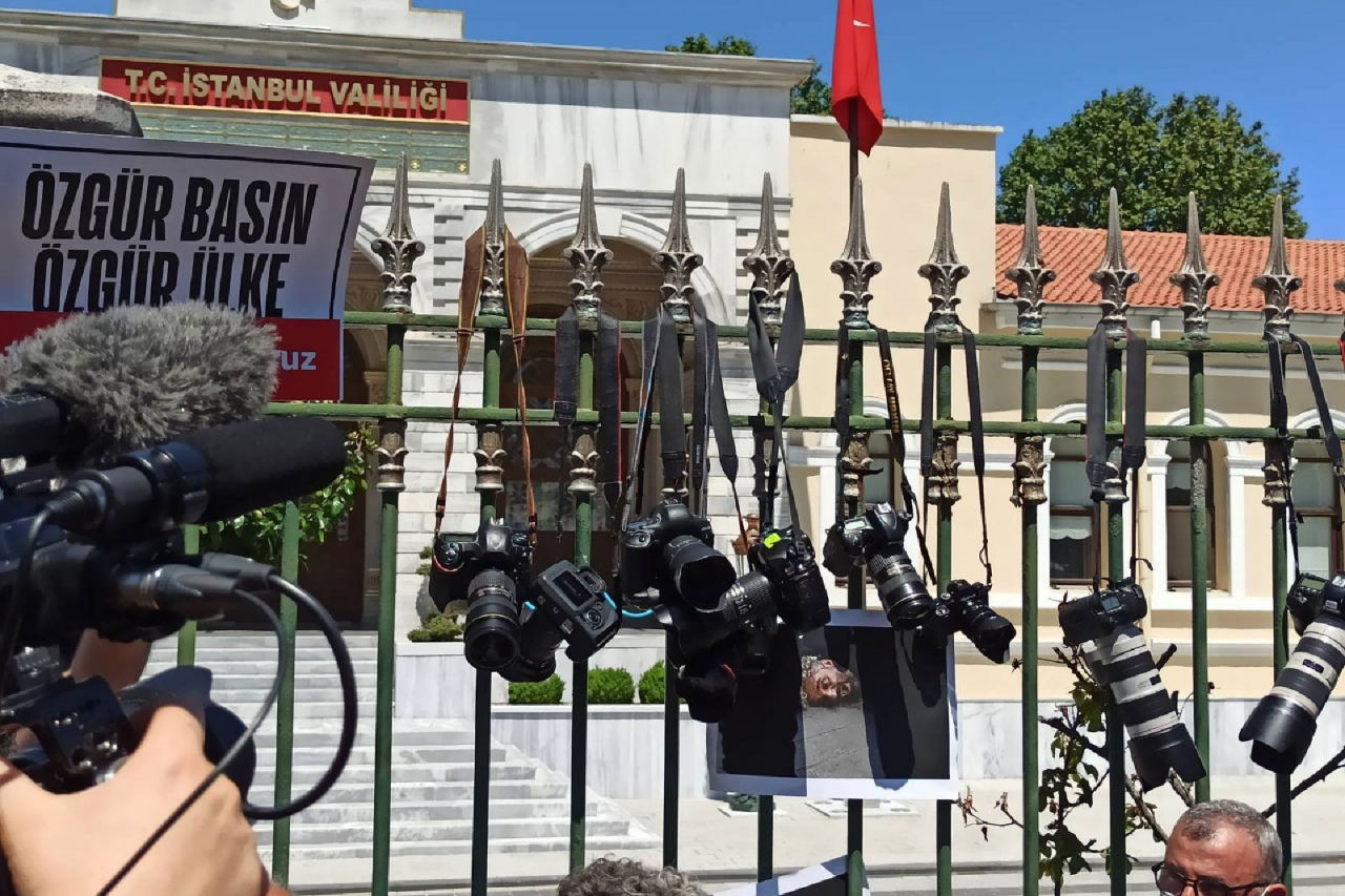 Cesur mücadele olmazsa özgür gazetecilik biter