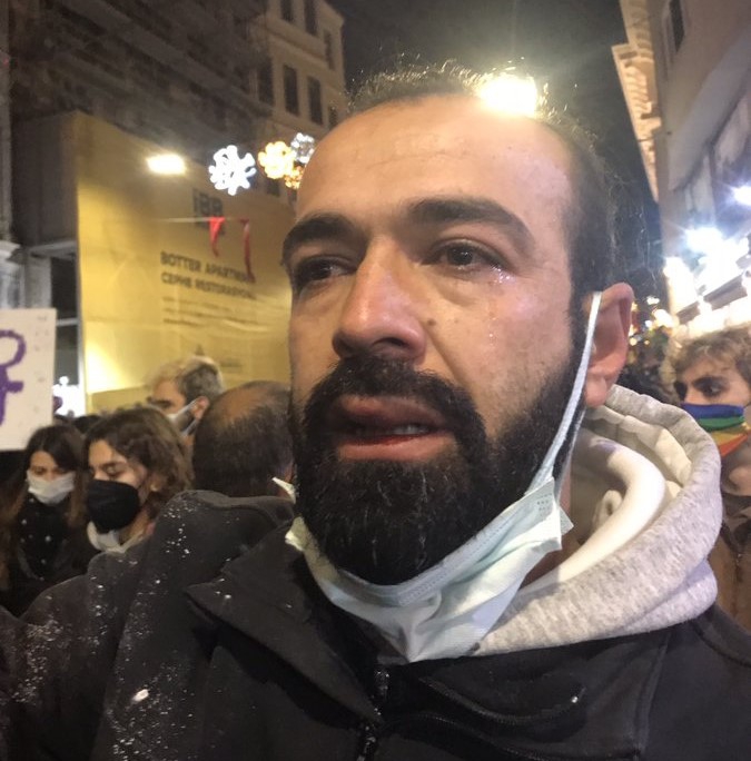 Haber takibinde gazeteciye uygulanan polis şiddetine tazminat