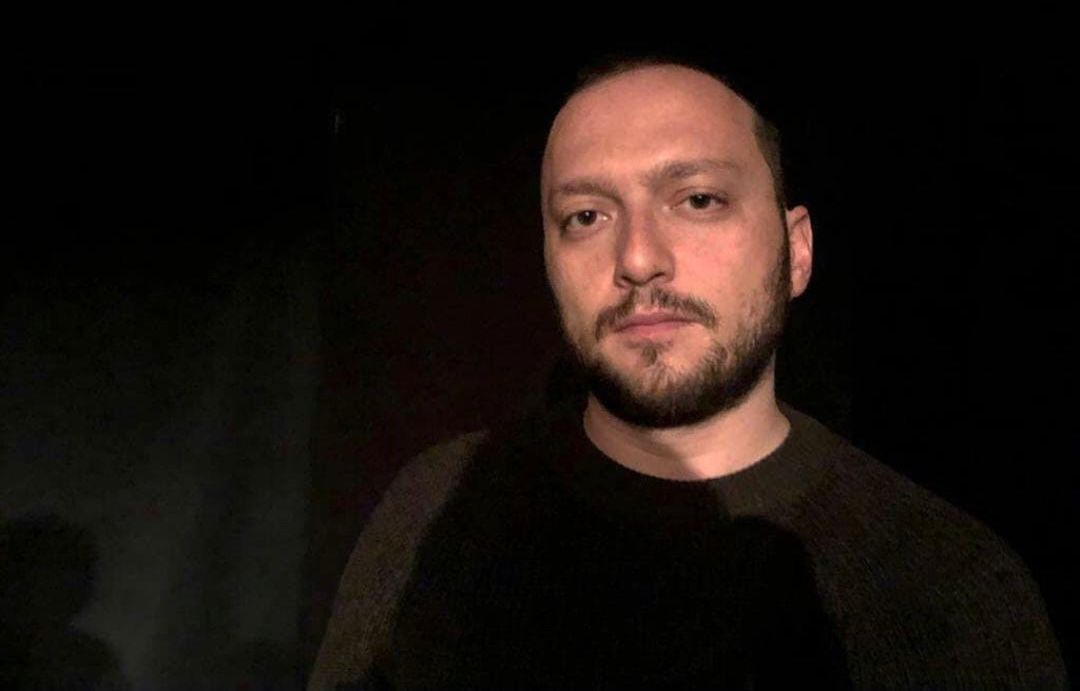 Gazeteci Aksu tahliye edildi