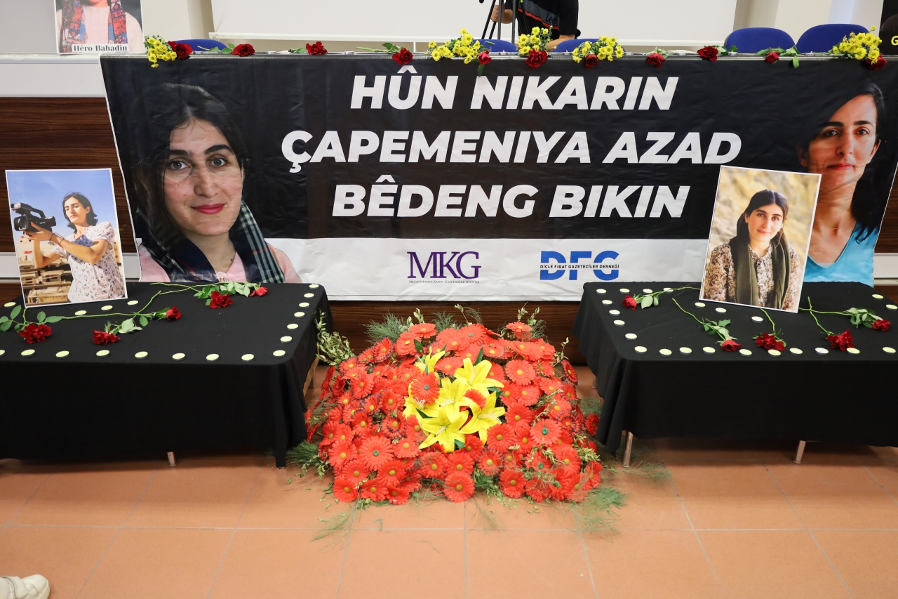 Katledilen gazeteciler anıldı