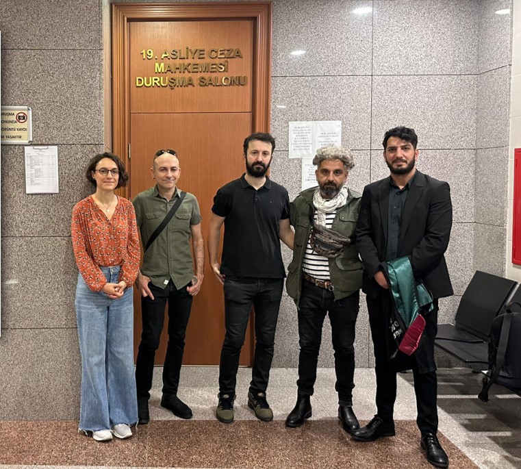 Gazeteci Kılıç’ı yargılatan polisler görmedikleri tutanağa imza atmışlar