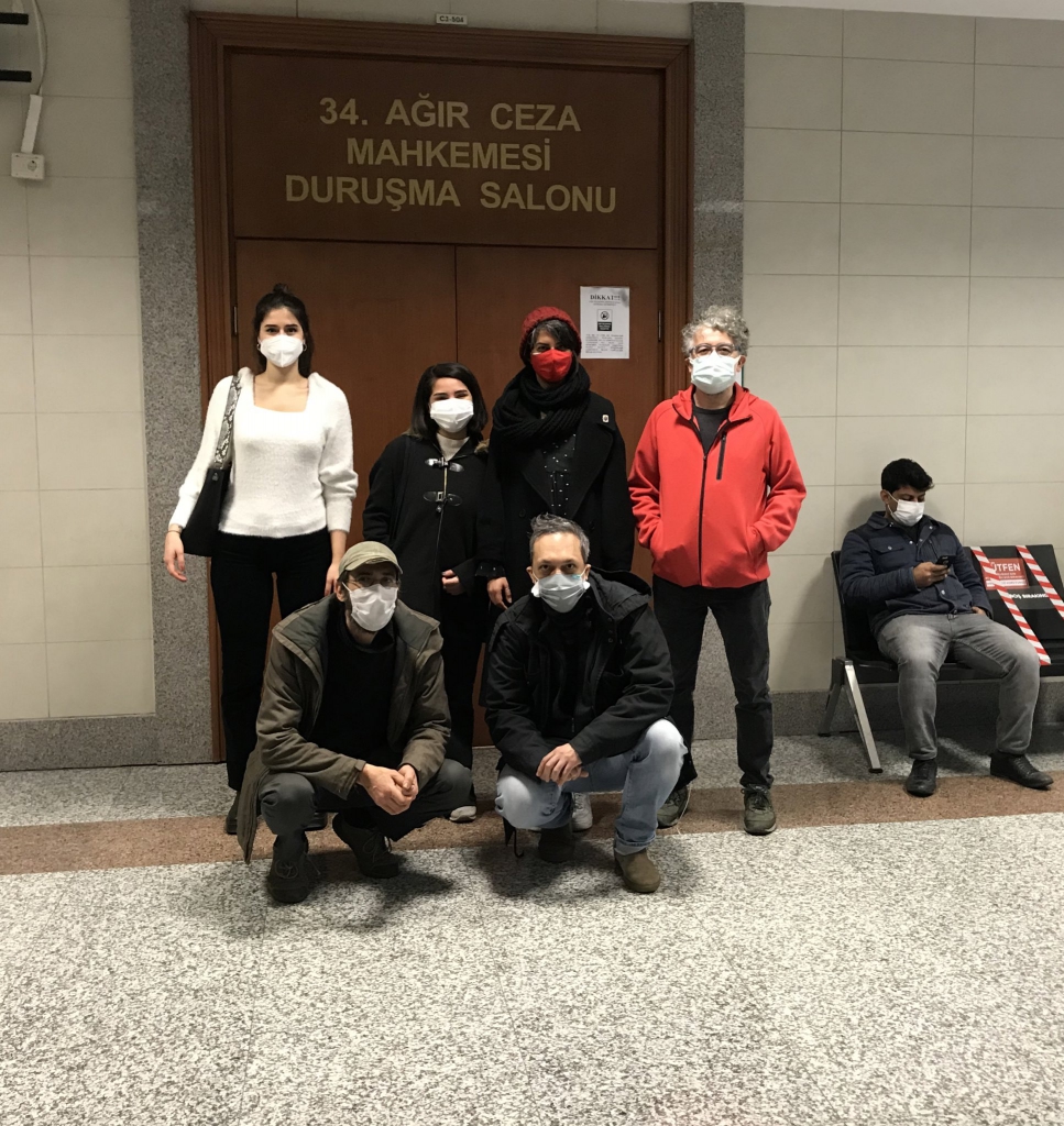 Üç gazetecinin yargılanmasına devam edildi