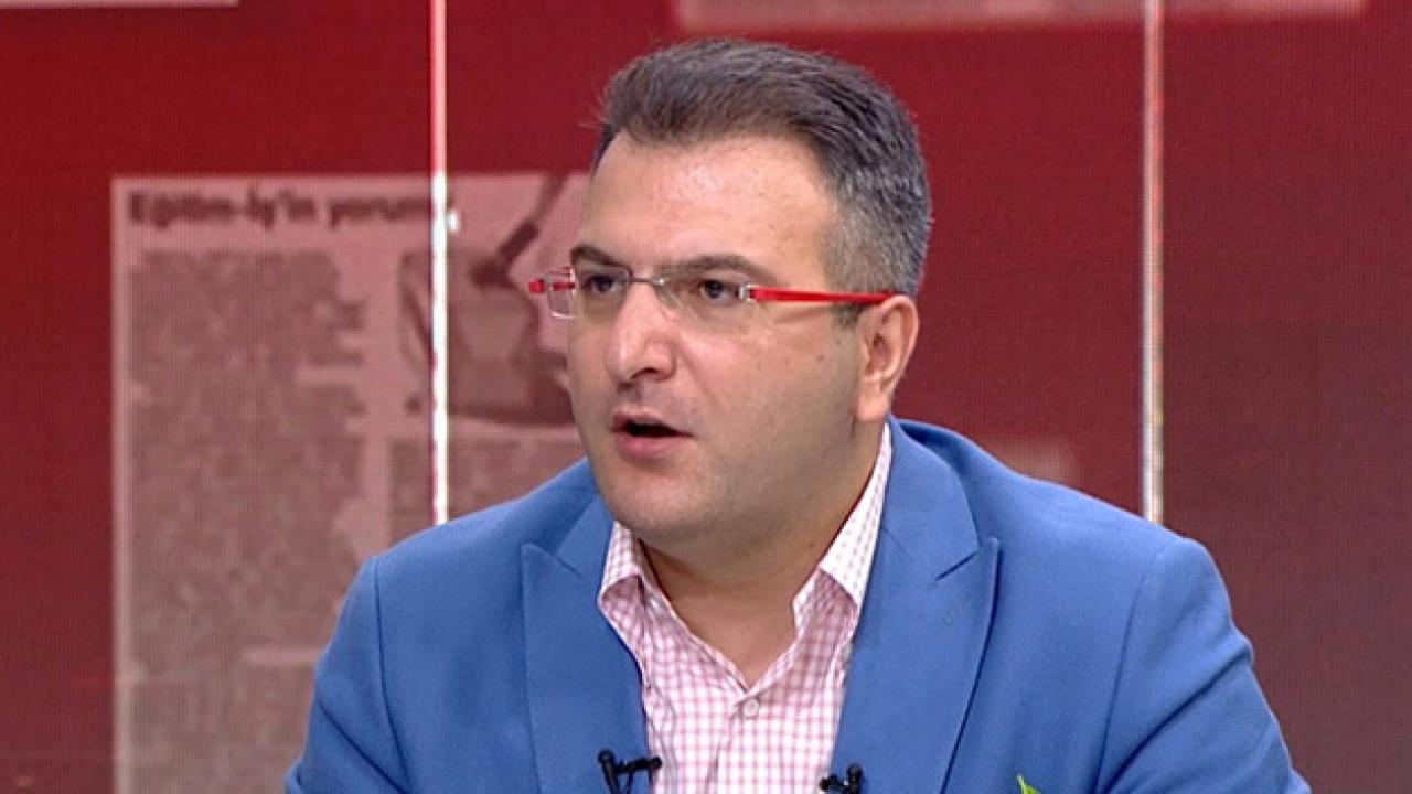 TV yorumcusu Cem Küçük gözaltına alındı