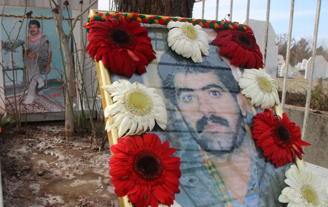 Gazeteci Altun mezarı başında anıldı