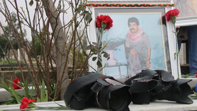 Gazeteci Cengiz Altun mezarı başında anıldı