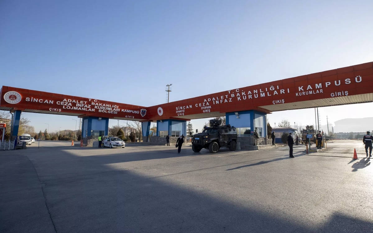 “Cezaevinde tutuklu gazeteci yok” diyen bakana yanıt tutuklu gazetecilerden geldi