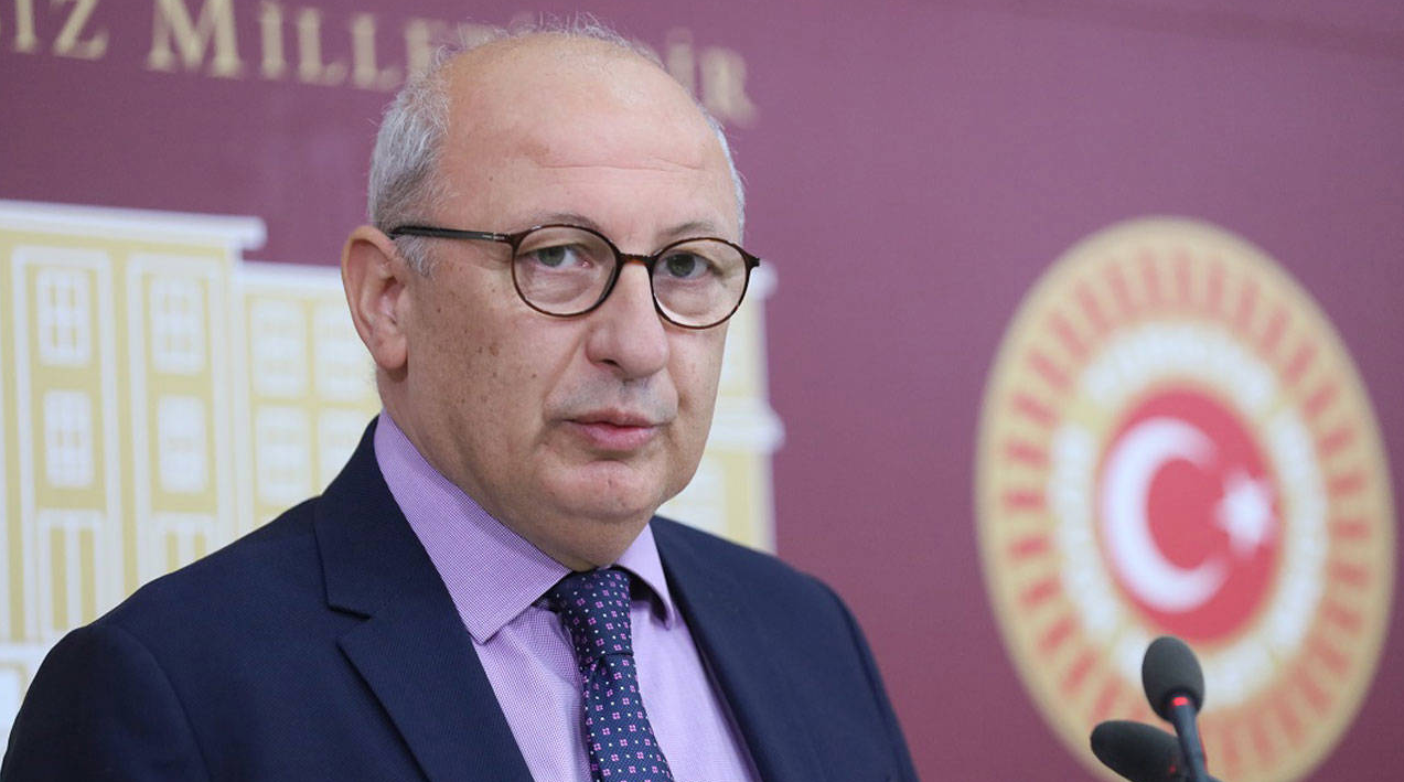 Martta haber alma hakkı yine engellendi