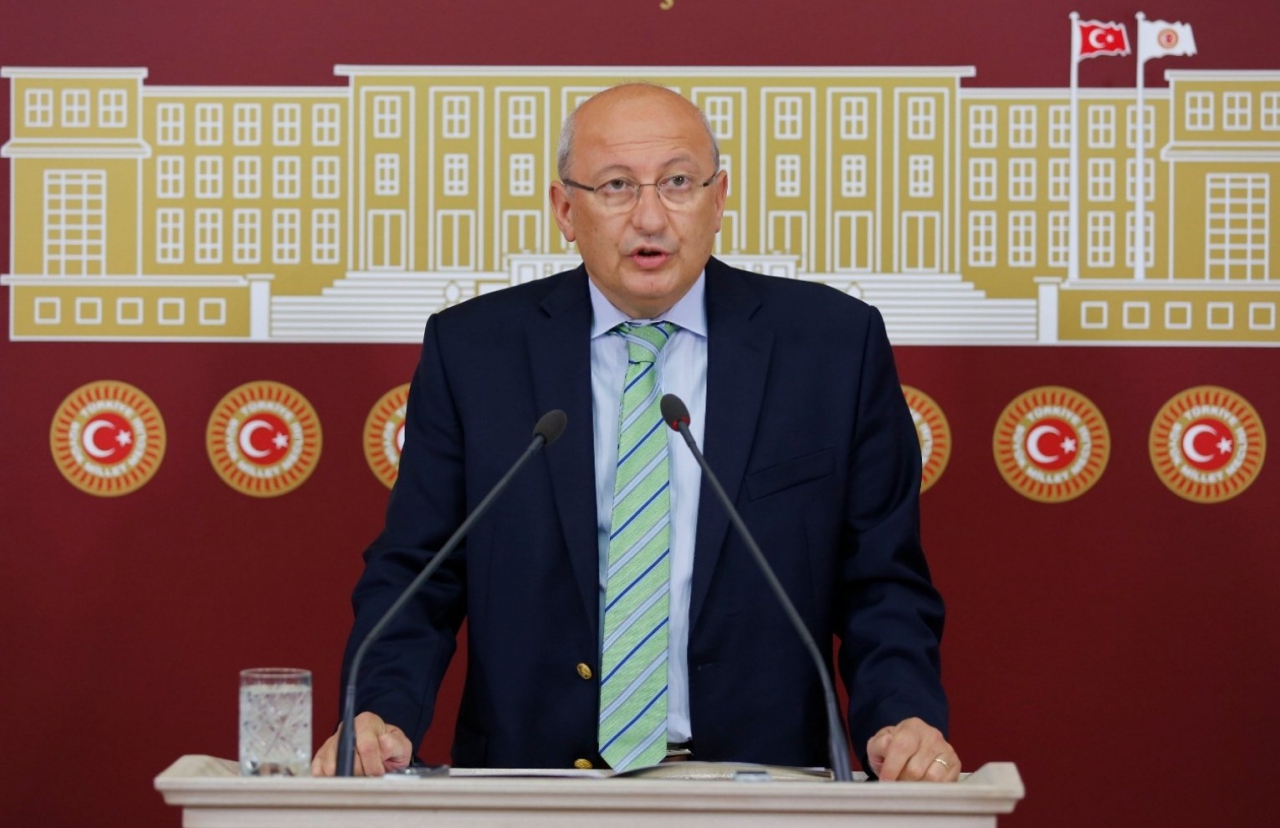 Ağustos’ta en az 10 gazeteci saldırıya uğradı