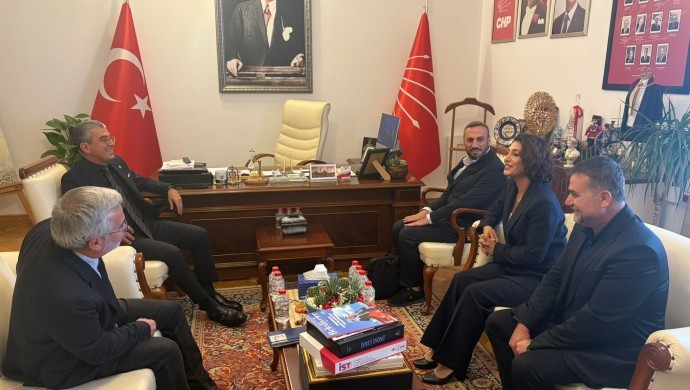 DFG, siyasi parti ve komisyon üyeleri ile görüştü