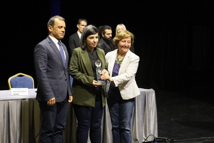 DFG'ye "Barış, Dostluk ve Demokrasi” ödülü