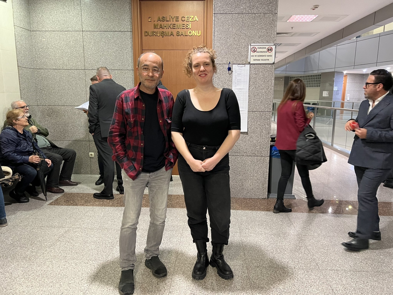 Haluk Kalafat ve Elif Akgül’ü yargılandığı dava ertelendi