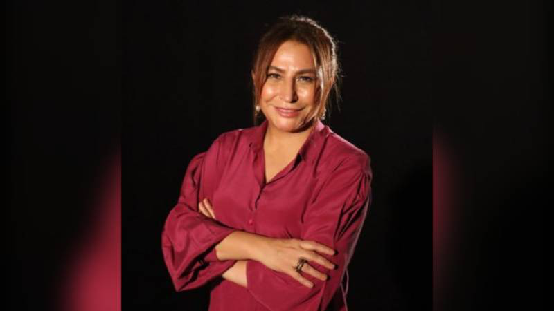 Karar yazarı Elif Çakır, "yanlışlıkla" gözaltına alındı!