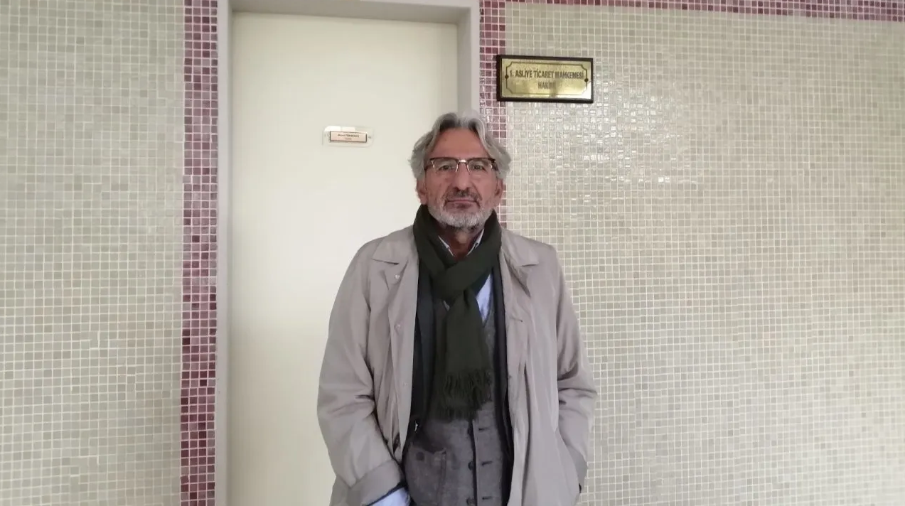 Gazeteci Ender İmrek’in yargılandığı dava ertelendi