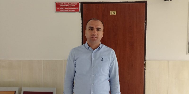 Mahkeme bir kez daha gazeteci Parlak’ın yargılandığı davayı reddetti