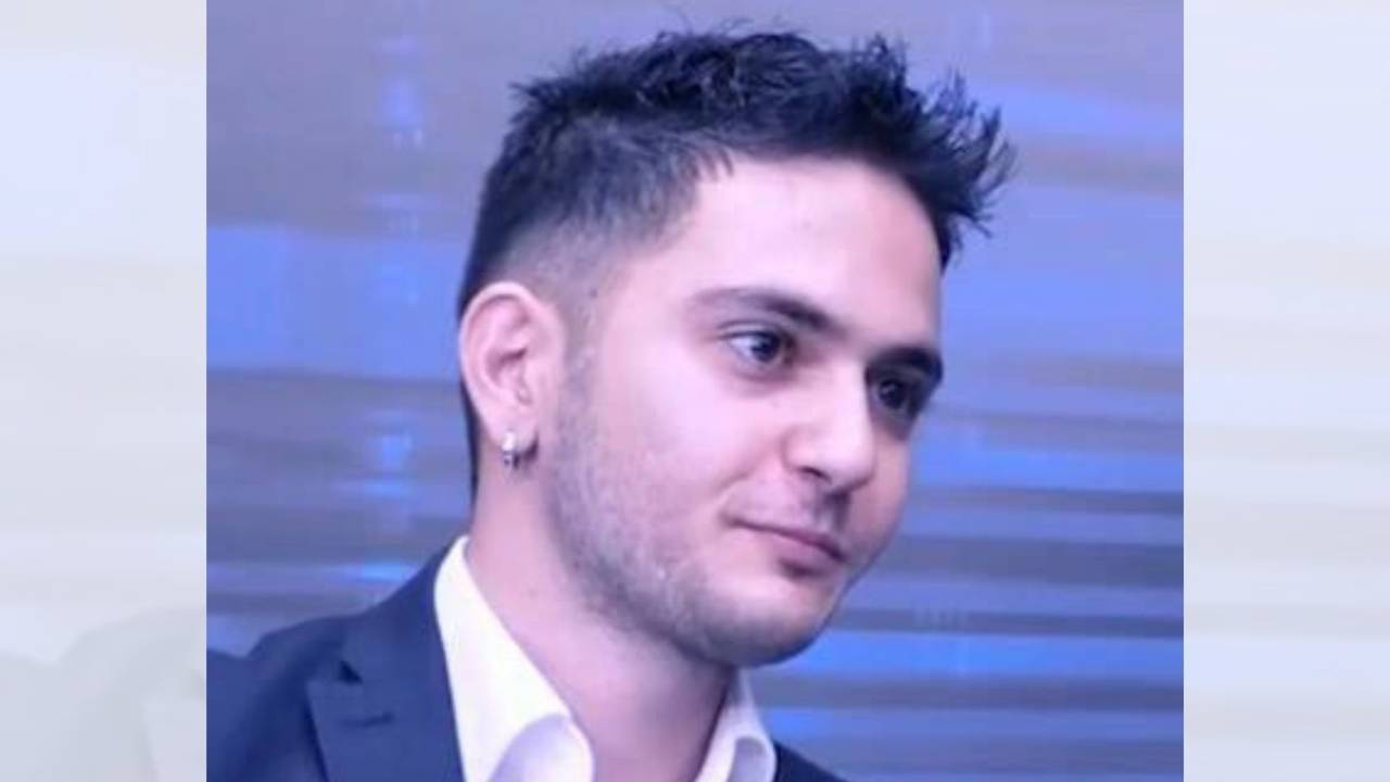 Gazeteci Furkan Karabay yine gözaltına alındı