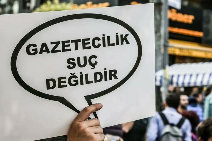 Gözaltına alınan gazetecilerin ifadeleri alınıyor