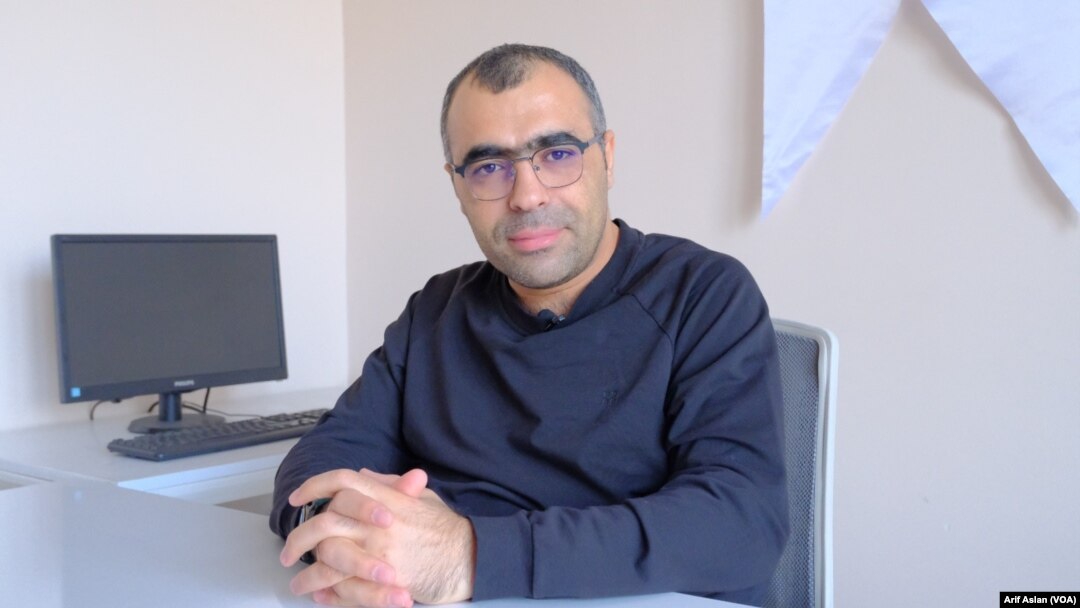 Gazeteci Sinan Aygül saldırıya uğradığını duyurdu