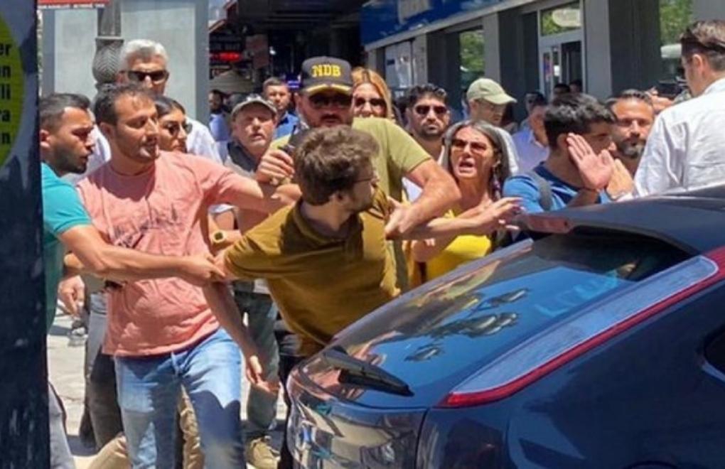 Gazetecilerin basın açıklamasına polis müdahalesi