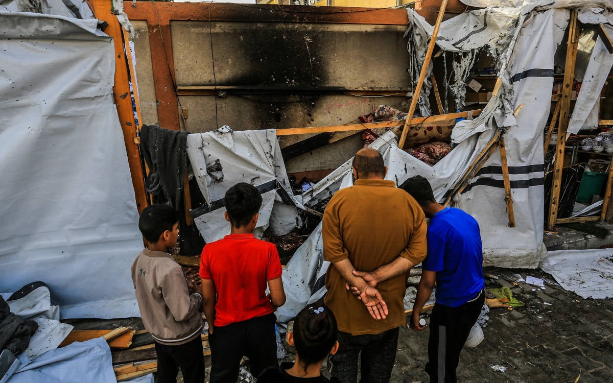 İsrail, Gazze'de gazetecilerin çadırını hedef aldı