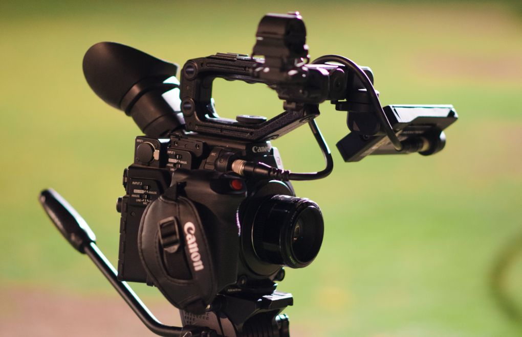 Genelgeye karşı kampanya: #BuradayızKayıttayız