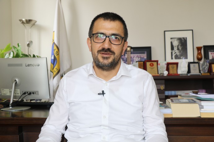 Durmuş: 16 gazetecinin tutukluluğu ‘ötekiyi’ cezalandırma mantığı