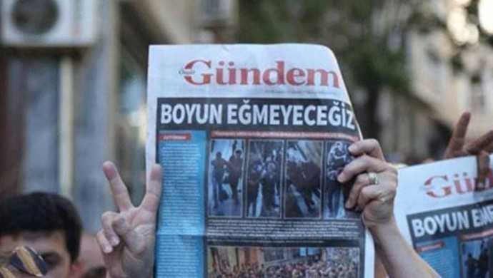 Özgür Gündem davasında 3 gazeteciye hapis