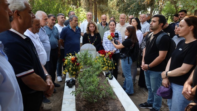 Hüseyin Deniz ve Deniz Fırat mezarları başında anıldı