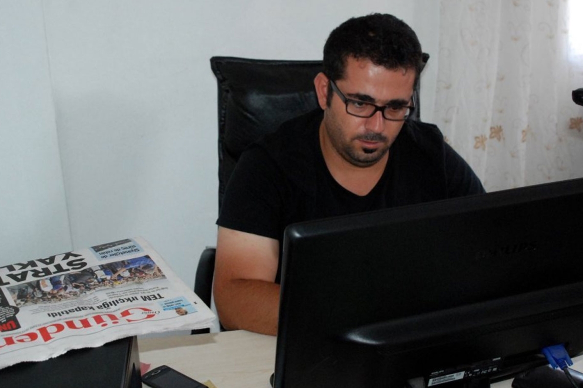 Gazeteci Yılmaz’a yeniden yargılandığı davada beraat