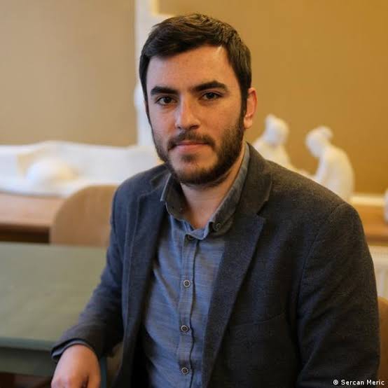 Gazeteci İsmail Arı tutuklandı