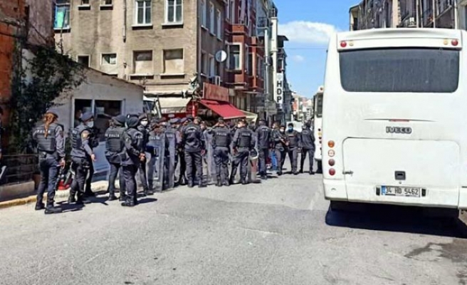 Kobani Davası’nda gazetecilere şiddet: 2 gazeteci gözaltında