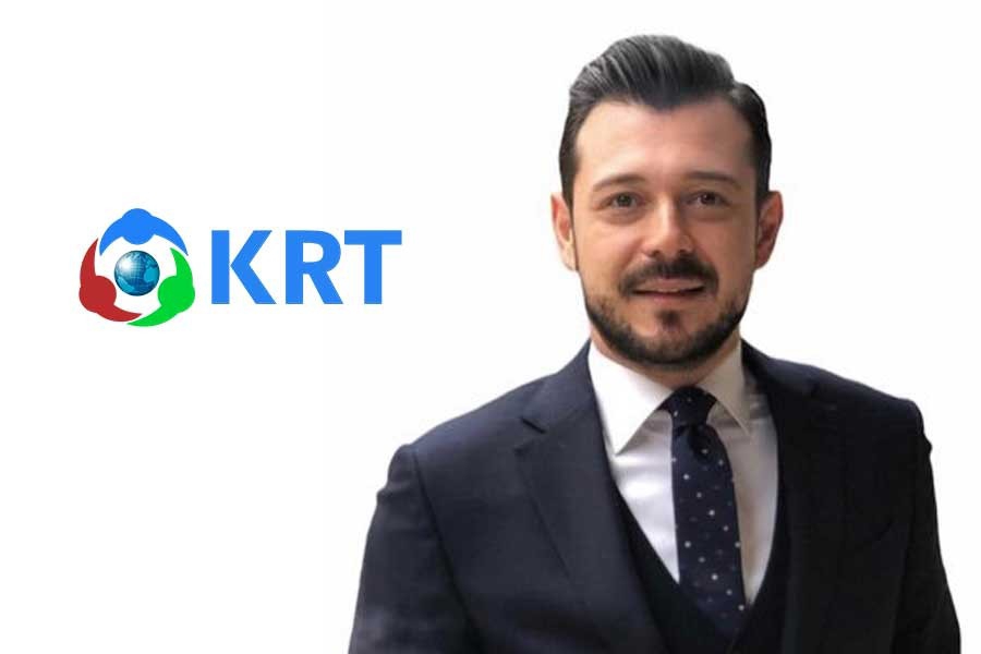 KRT'nin sahibi Fırat Bozfırat ücretlerini isteyen 17 gazeteciden şikayetçi oldu