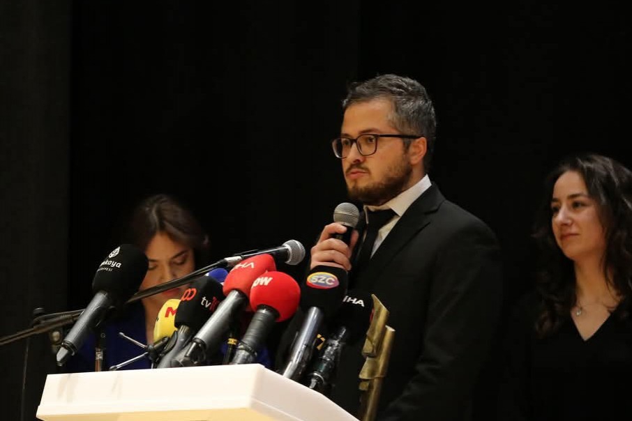 Gazeteci Mehmet Oflaz'a 'gizliliğin ihlali' davası
