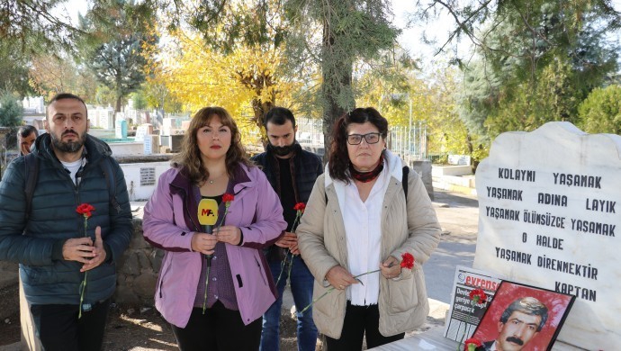 Gazeteci Namık Tarancı mezarı başında anıldı