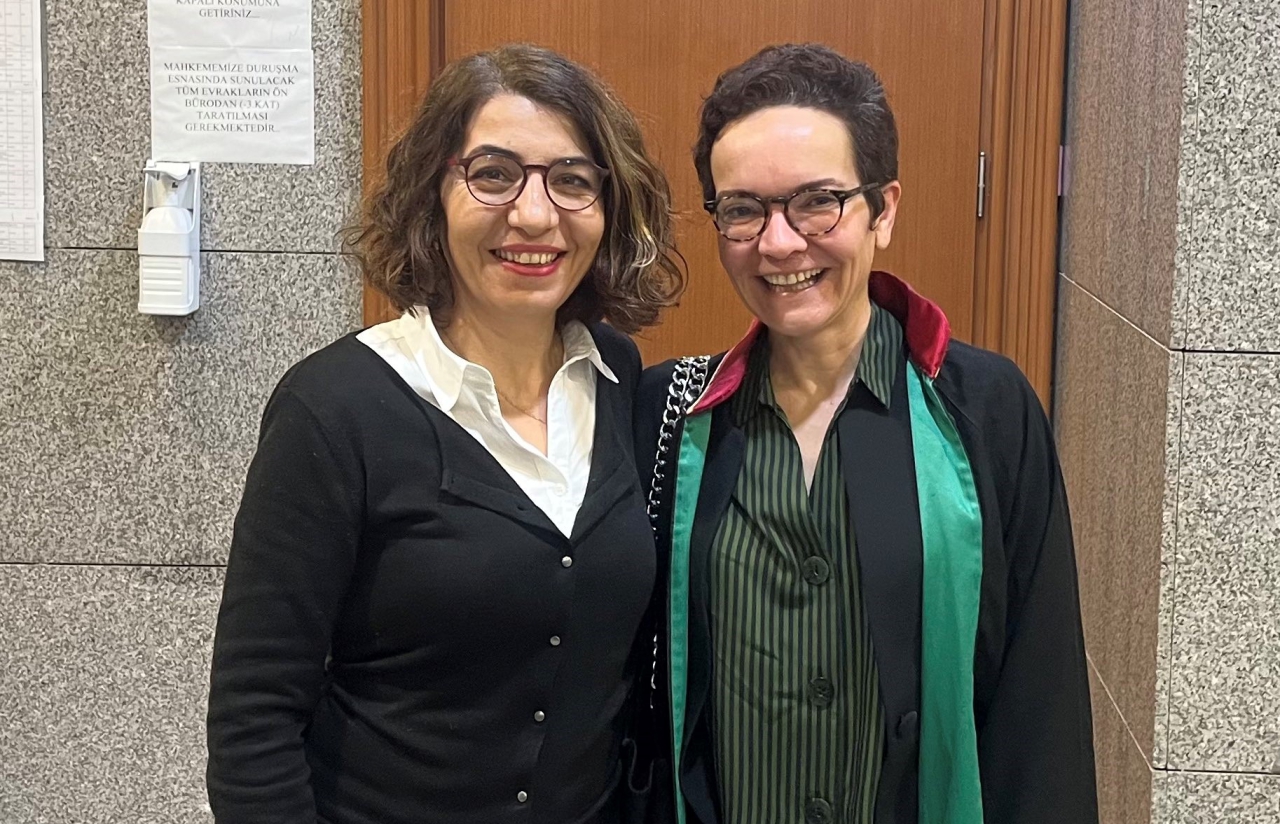 Gazeteci Nazan Özcan’ın yargılandığı dava ertelendi