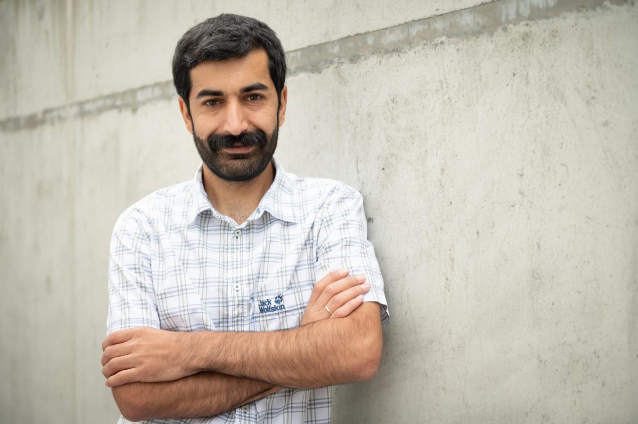 Gazeteci Nedim Türfent hakkında yakalama kararı