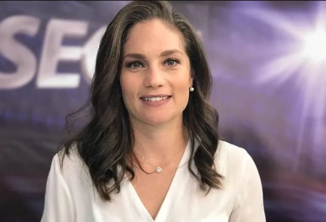 Gazeteci Nevşin Mengü beraat etti