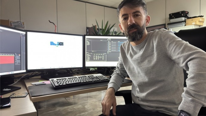 Gazeteci Paksoy'a verilen ceza onandı