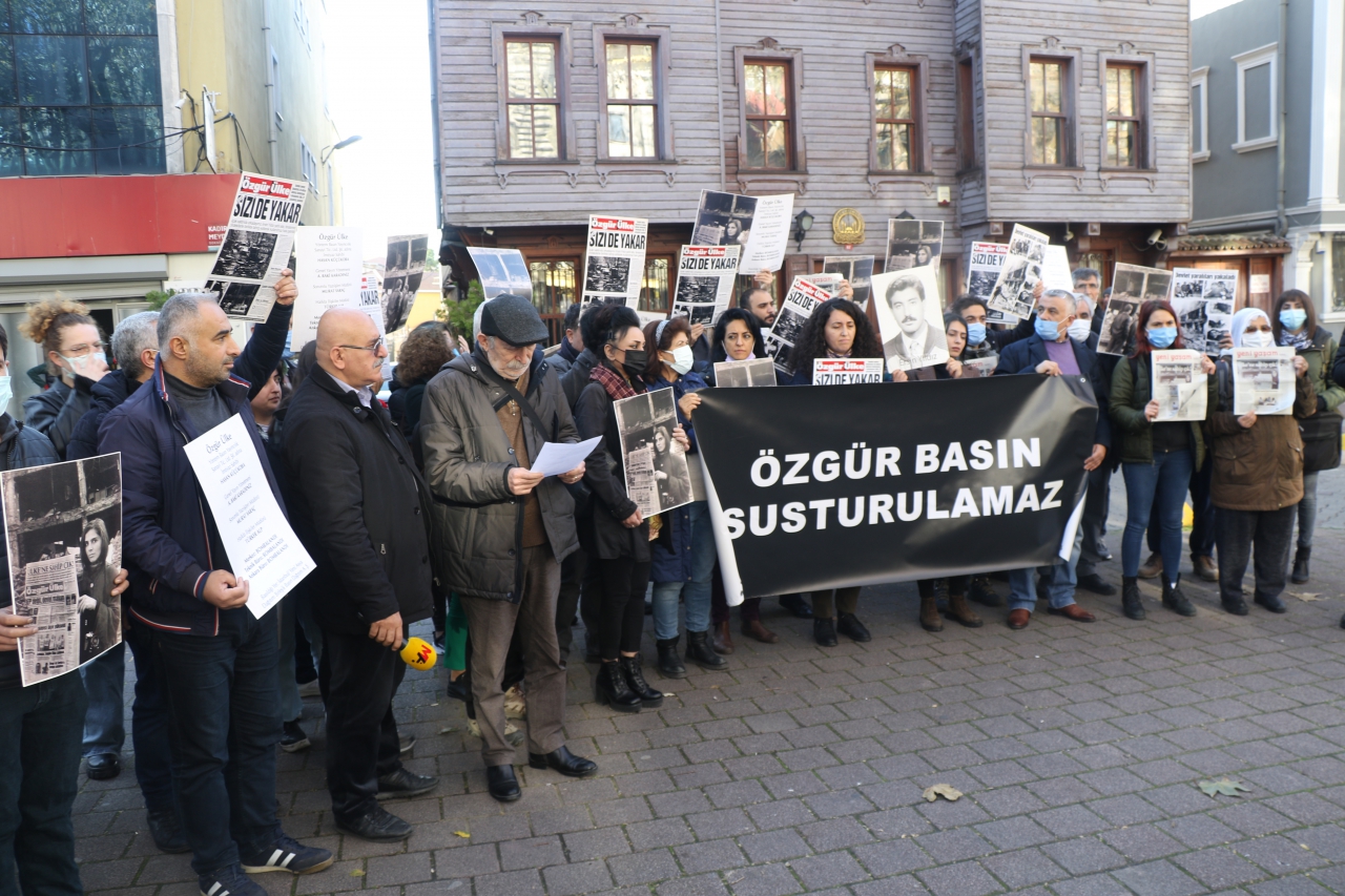 ‘Yaşadığımız toprakların adı Özgür Ülke oluncaya dek buradayız’
