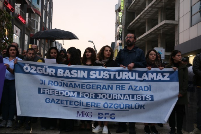 Gazeteci Önver için açıklama: Haber yapmak bir suç değildir!