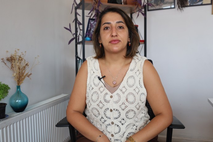 Elektronik kelepçe takılan gazeteci: Denetim değil cezalandırma