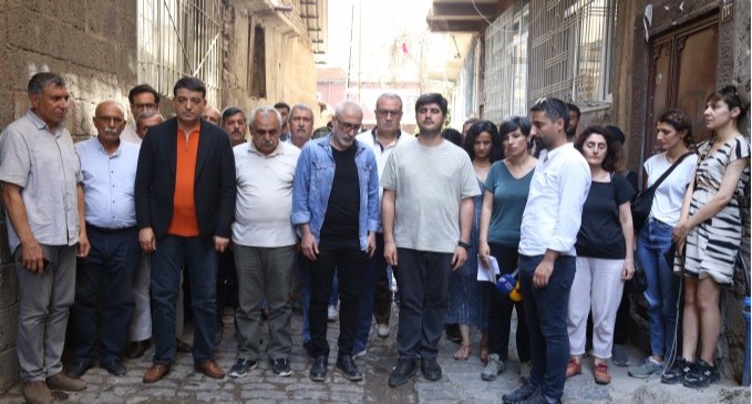 Gazeteci Hafız Akdemir vurulduğu yerde anıldı