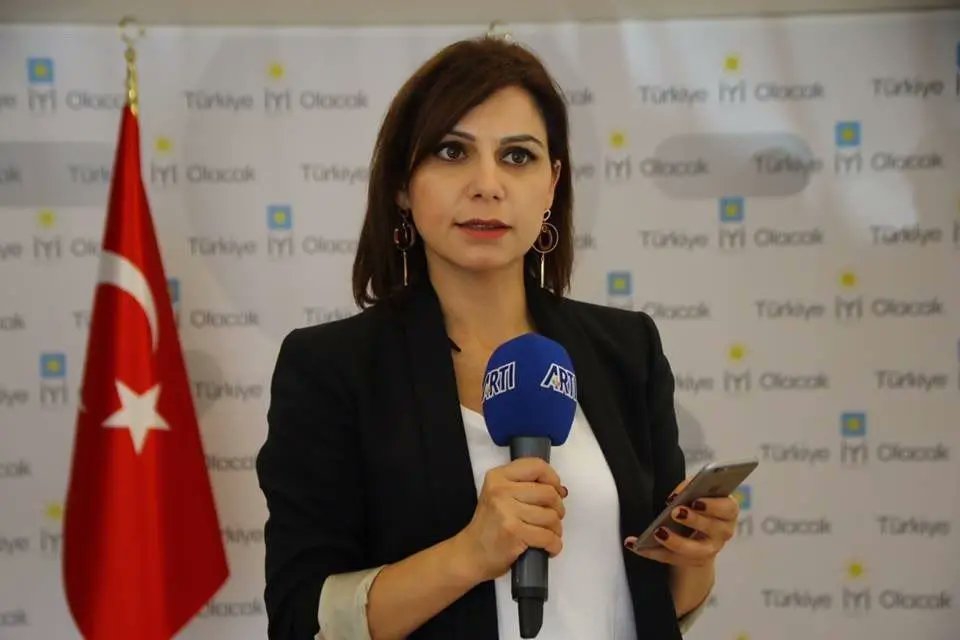 Gazeteci Sibel Hürtaş’ın yargılandığı davada tanıklar dinlendi