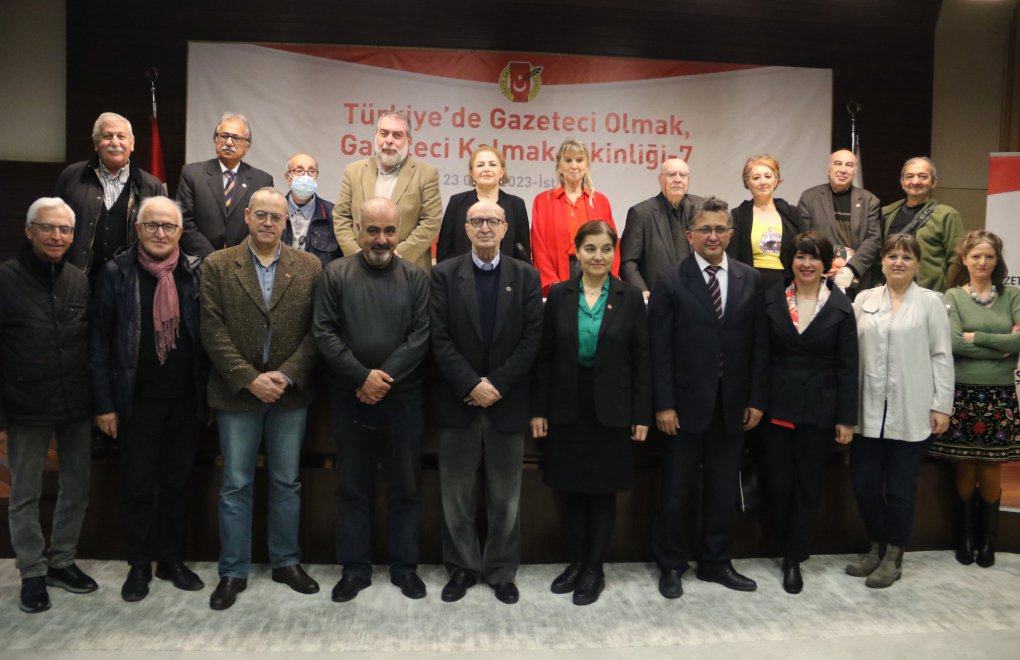 "Gazeteciler gerçeği söyledikleri için öldürüldüler"